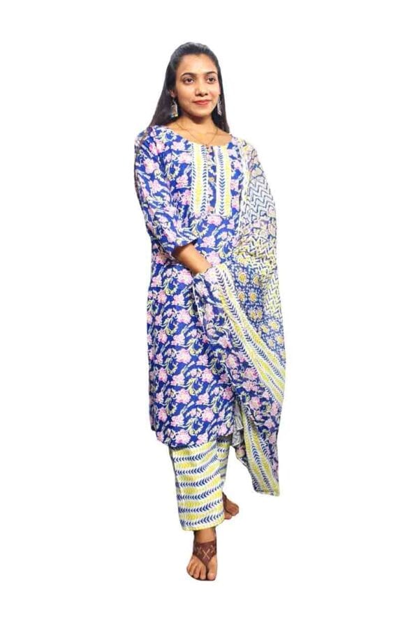 Digital Printed Kurti Pant Dupatta for Women's & Girls Cotton - Image 3
