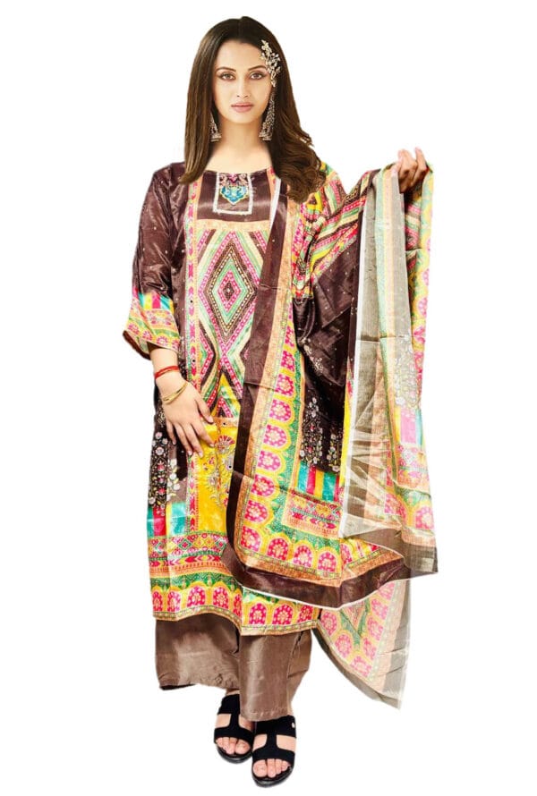 Digital Prtint Embroidery Work Pakistni Suit for Women & Girls - Image 3
